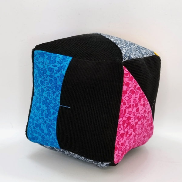 Bejewelled Puzzle Cube - Image 2