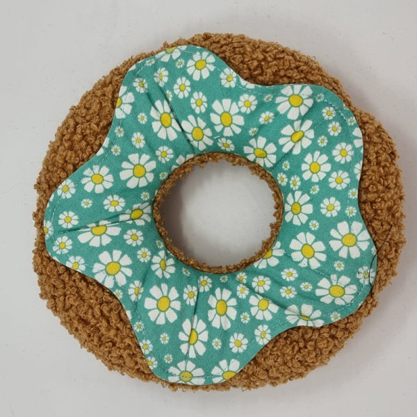 Blue Daisies Donut Puzzle - Image 2